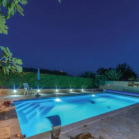 Awesome In With Swimming Pool Apartment