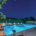 Awesome In With Swimming Pool Apartament